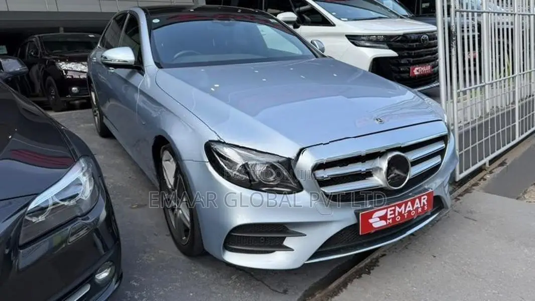 Mercedes Benz E350 Premium Plus 2017