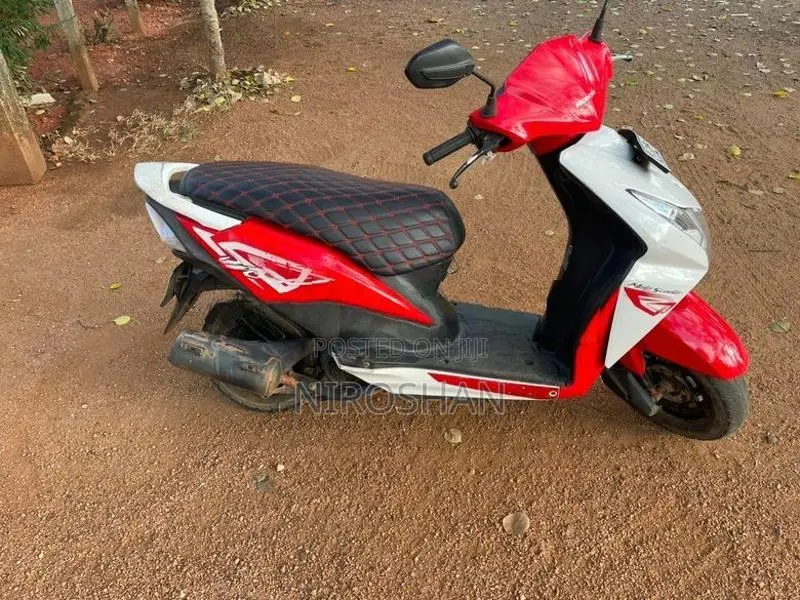 Honda Dio 2017