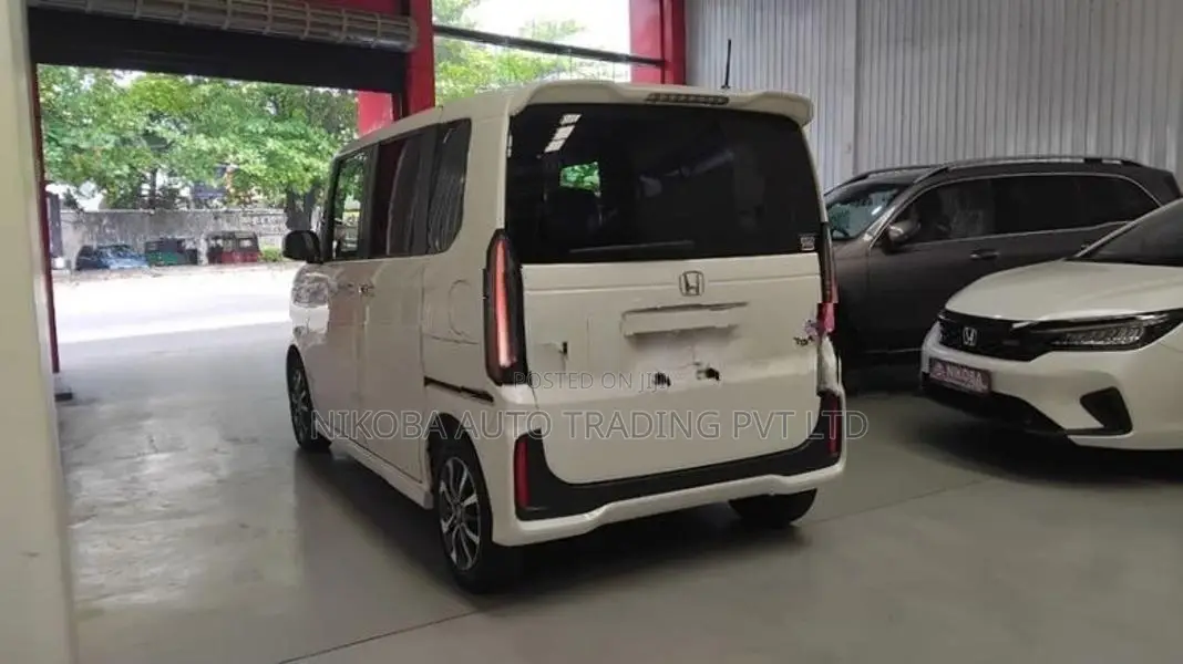 Honda N-Box Custom ,LED 2023
