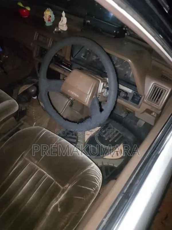 Toyota Carina 1987