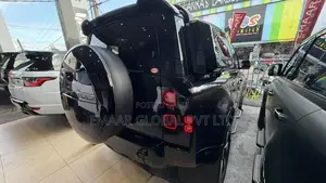 Land Rover Defender fully loaded UK SPEC 2024