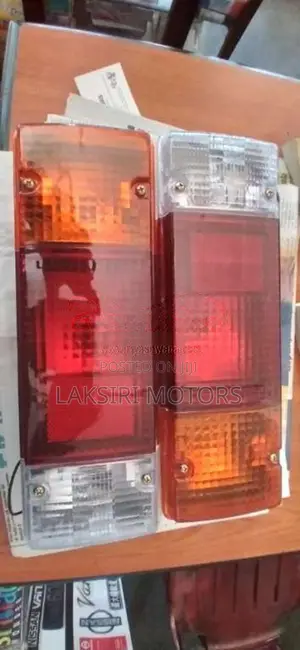 Toyota Dyna Taillights for Lorry