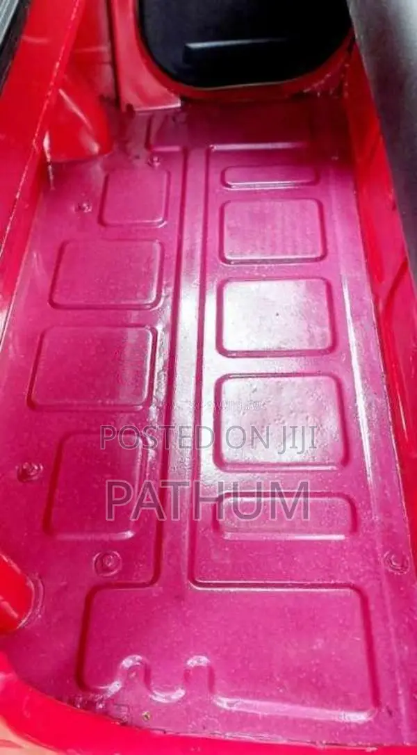 Bajaj 4 Stroke 2012 Three Wheel (Used)