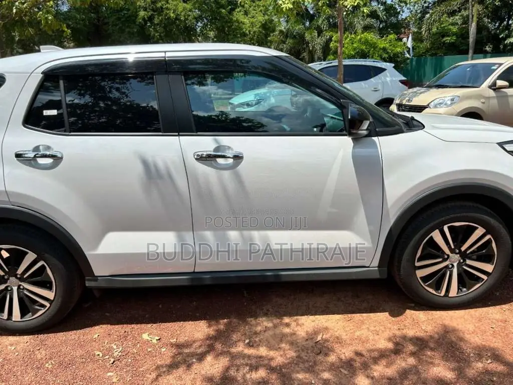 Perodua ATIVA 2025 SUV (Used)