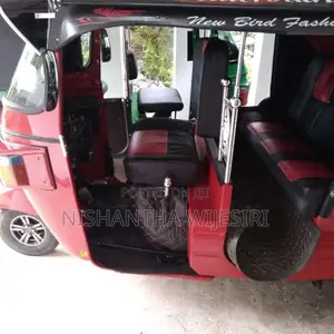 Bajaj RE 205 2011 Three Wheel (Used)
