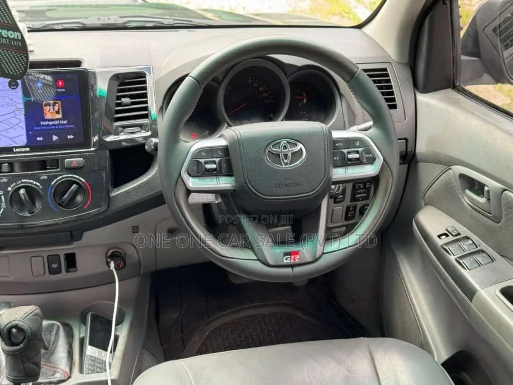 Toyota Hilux GR Sport Revo Rocco 2007 Pickup (Used)