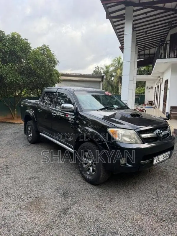 Toyota Hilux 2008 Pickup (Used)