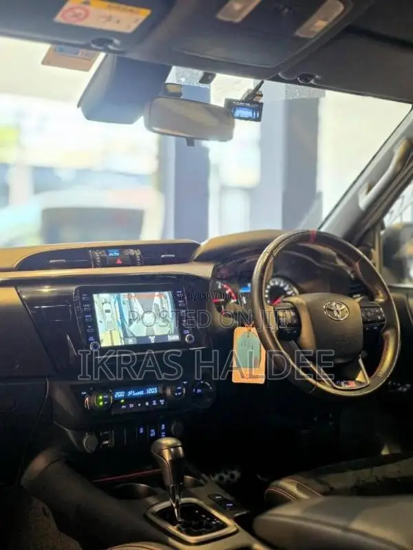 Toyota Hilux GR 2022 Pickup (Used)
