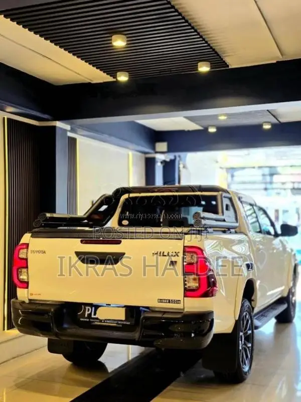 Toyota Hilux GR 2022 Pickup (Used)