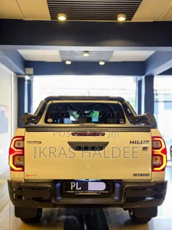 Toyota Hilux GR 2022 Pickup (Used)