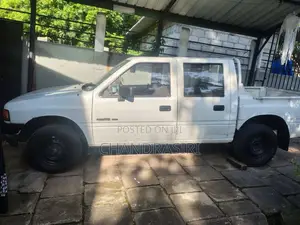 Isuzu Kb2300 1989 Pickup (Used)