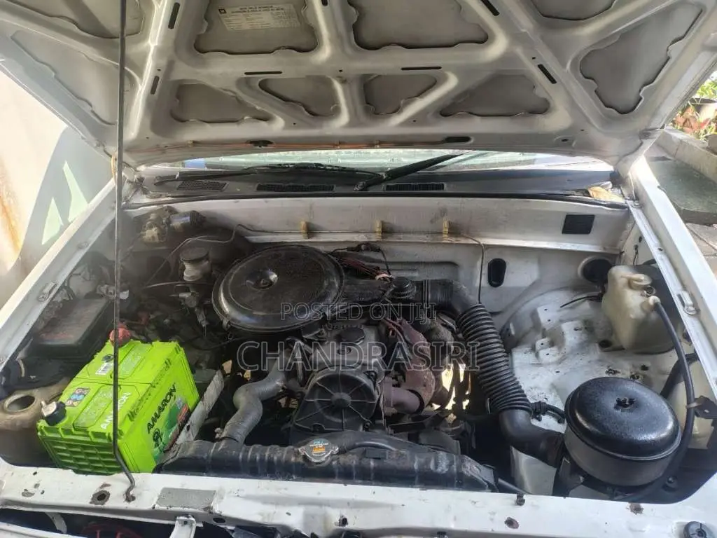 Isuzu Kb2300 1989 Pickup (Used)
