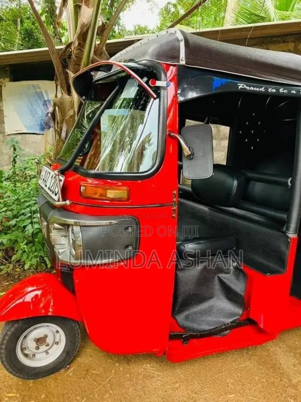 Bajaj RE 2015 Three Wheel (Used)