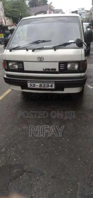 Toyota LiteAce 1986 Van (Used)