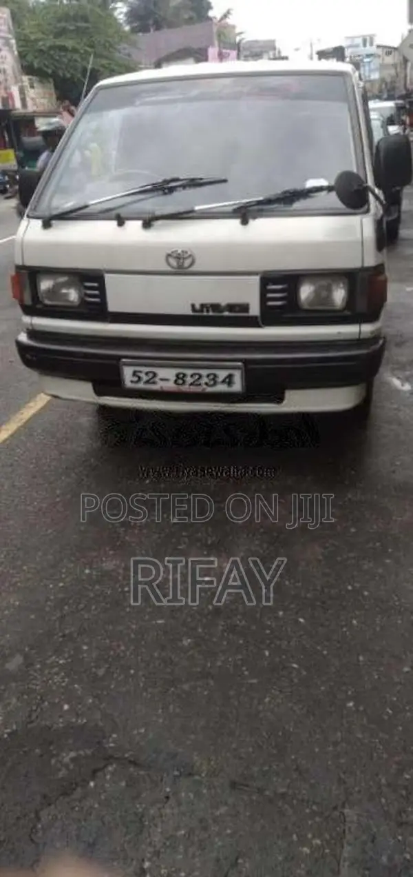 Toyota LiteAce 1986 Van (Used)