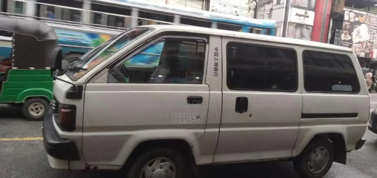 Toyota LiteAce 1986 Van (Used)