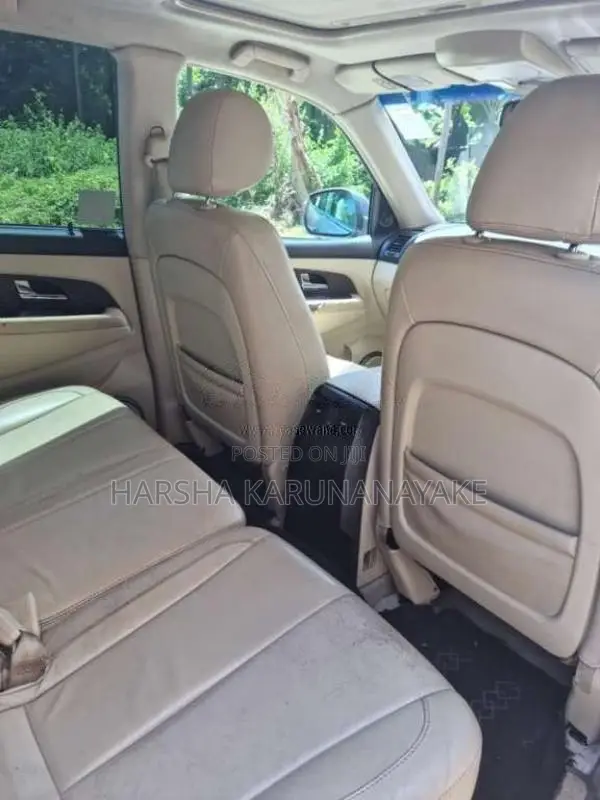 SsangYong Rexton W 2014 SUV (Used)