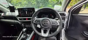 Toyota Raize 2025 SUV (Used)