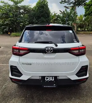 Toyota Raize 2025 SUV (Used)