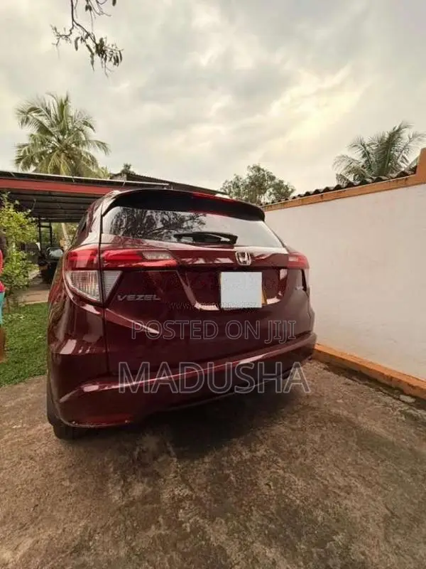 Honda Vezel 2015 SUV (Used)