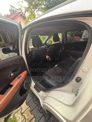 Honda Vezel 2014 SUV (Used)
