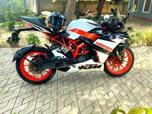 KTM Rc 125 2020 Motorbike (Used)