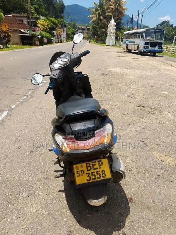 Hero Dash 2017 Motorbike (Used)