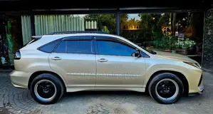 Toyota Harrier 2004 SUV (Used)