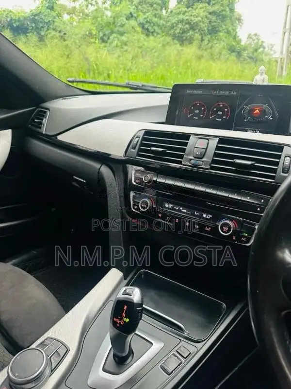 BMW 318i M Sport 2018 Car (Used)