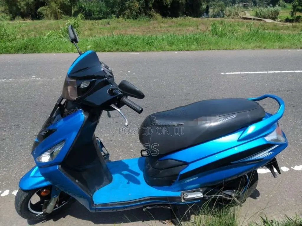 Hero Dash 2016 Motorbike (Used)