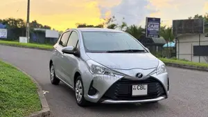 Toyota Vitz 2018 Car (Used)