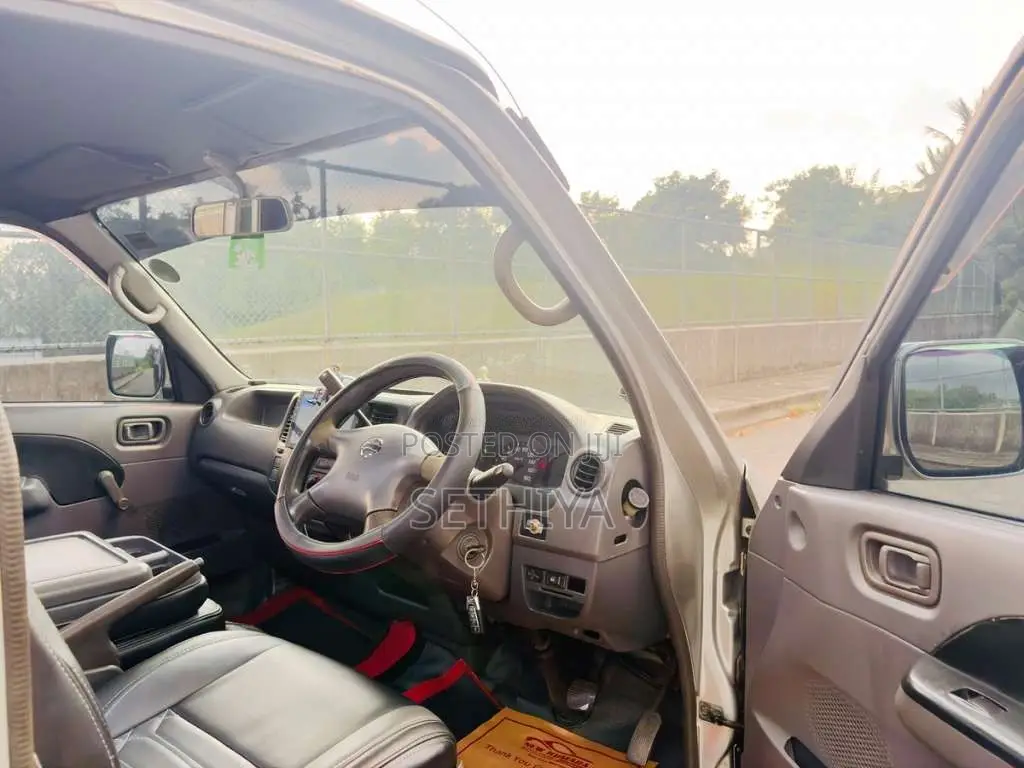 Nissan Caravan E25 2006 Van (Used)