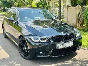 BMW 320D 2011 Car (Used)