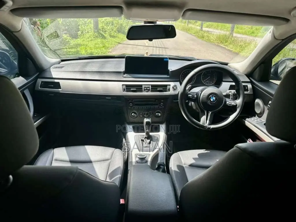BMW 320D 2011 Car (Used)