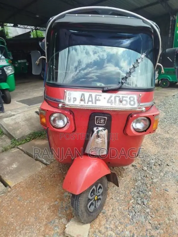 Bajaj RE 205 2012 Three Wheel (Used)