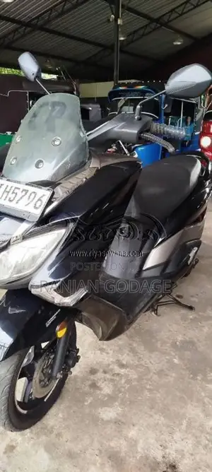 Suzuki Burgman 2019 Motorbike (Used)