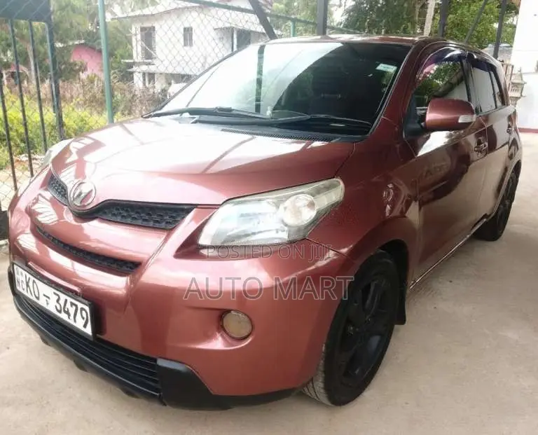 Toyota IST 2011 Car (Used)