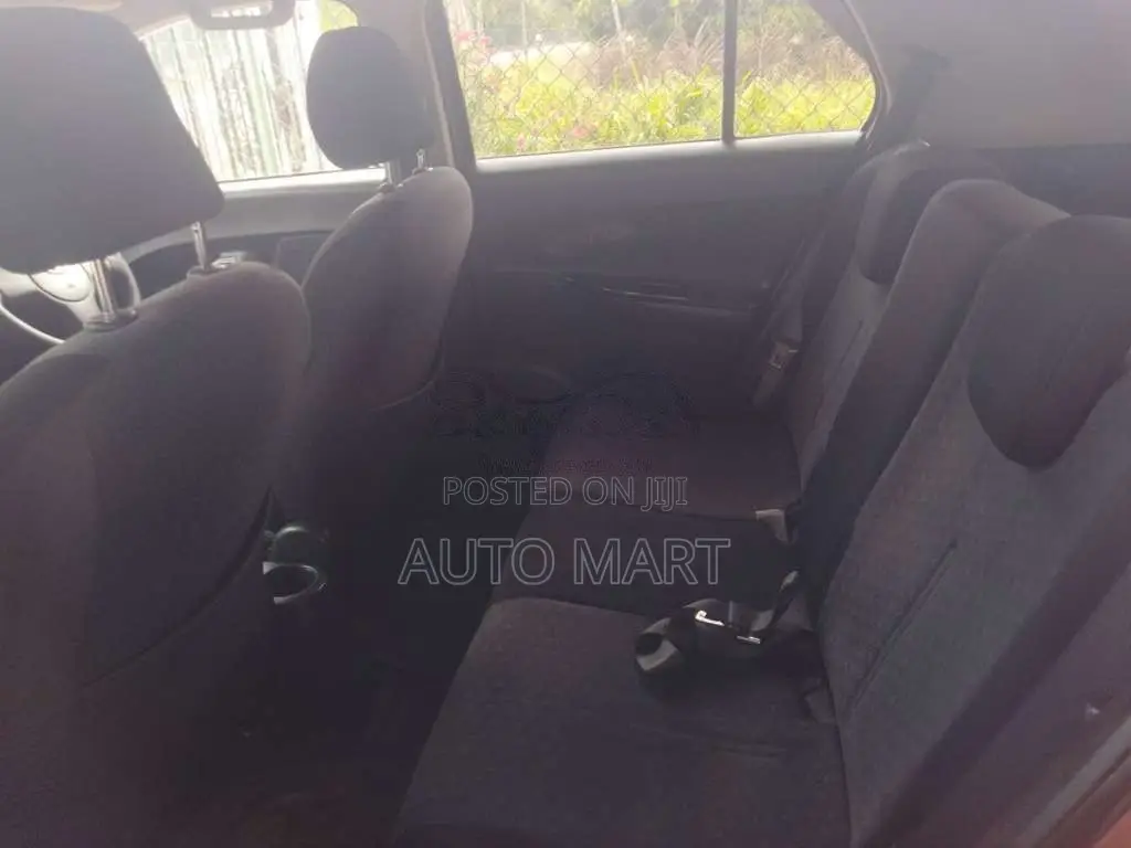 Toyota IST 2011 Car (Used)