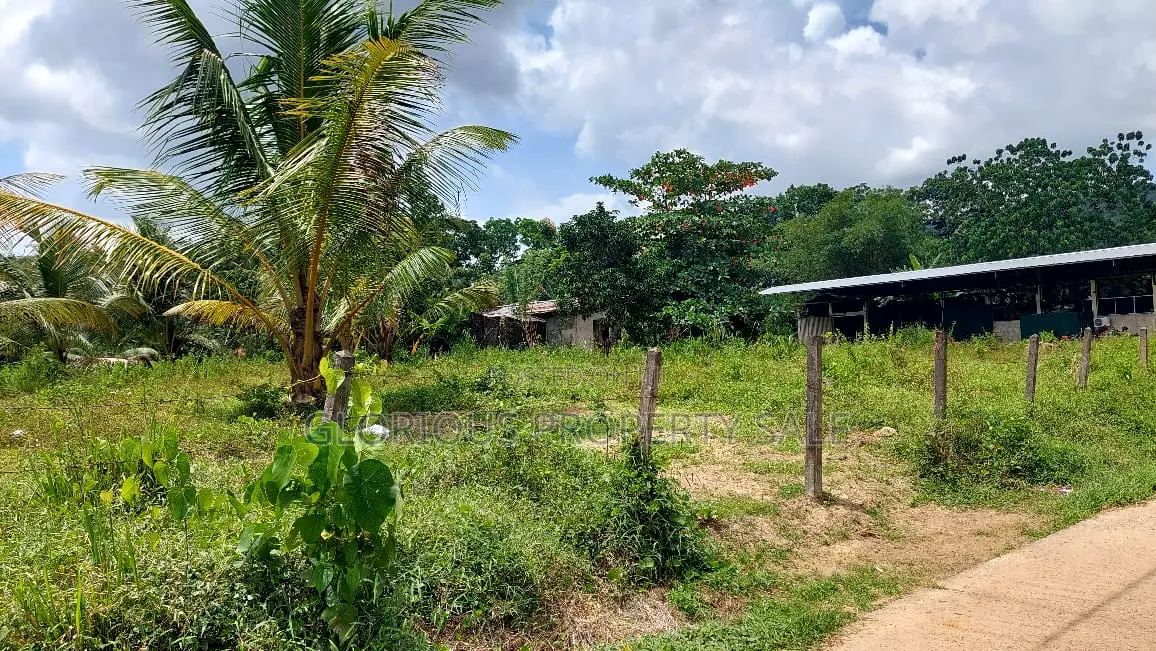 Land for Sale – Horana, Poruwadanda, Maputugala