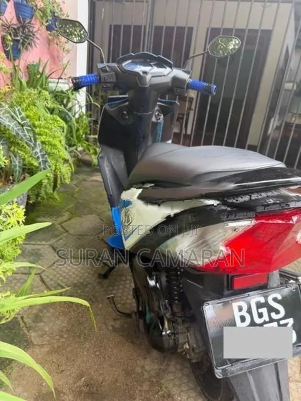 Honda Dio On Light 2018