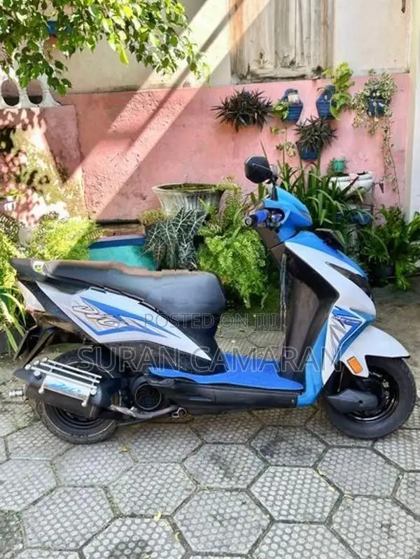 Honda Dio On Light 2018