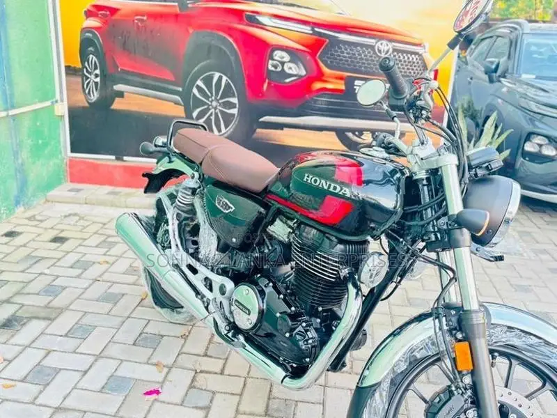 Honda Hness CB350 2026
