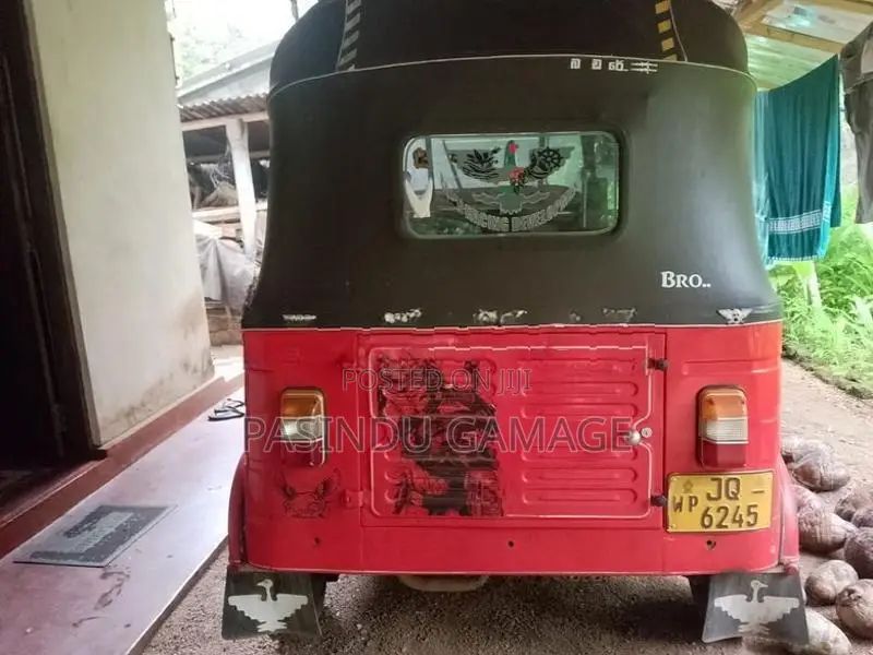 Bajaj RE Used 2004