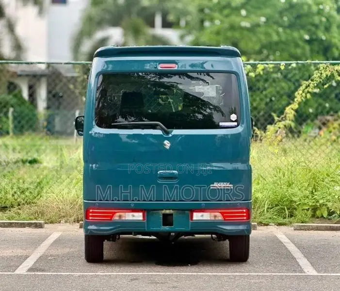Suzuki Every Wagon Pz Turbo DA18W 2026