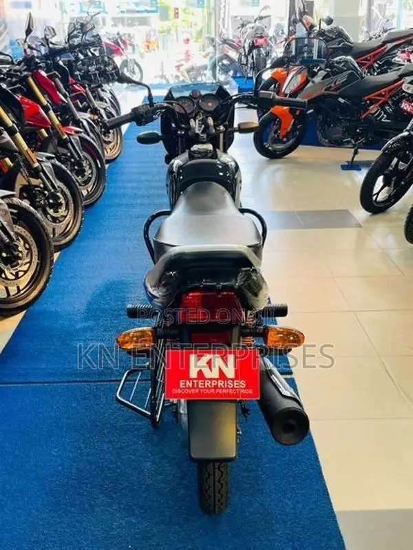Bajaj CT100 2026
