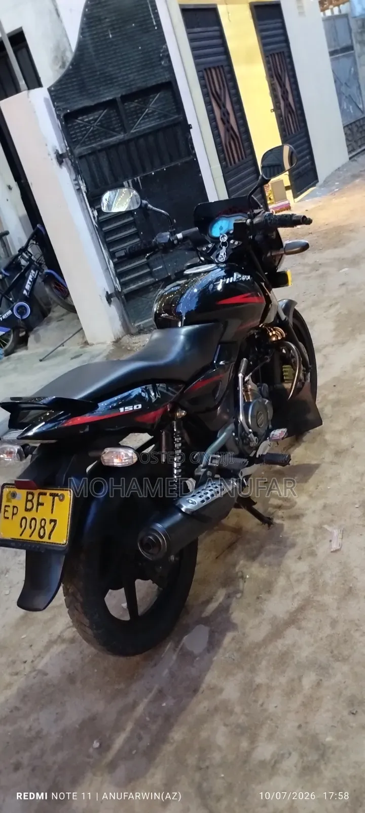 Bajaj Pulsar 150 2017 Black