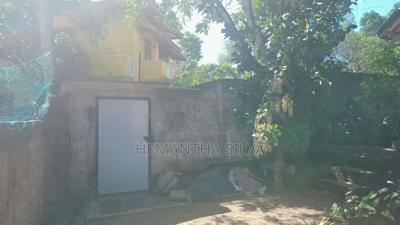 5bdrm House in Beruwala for sale