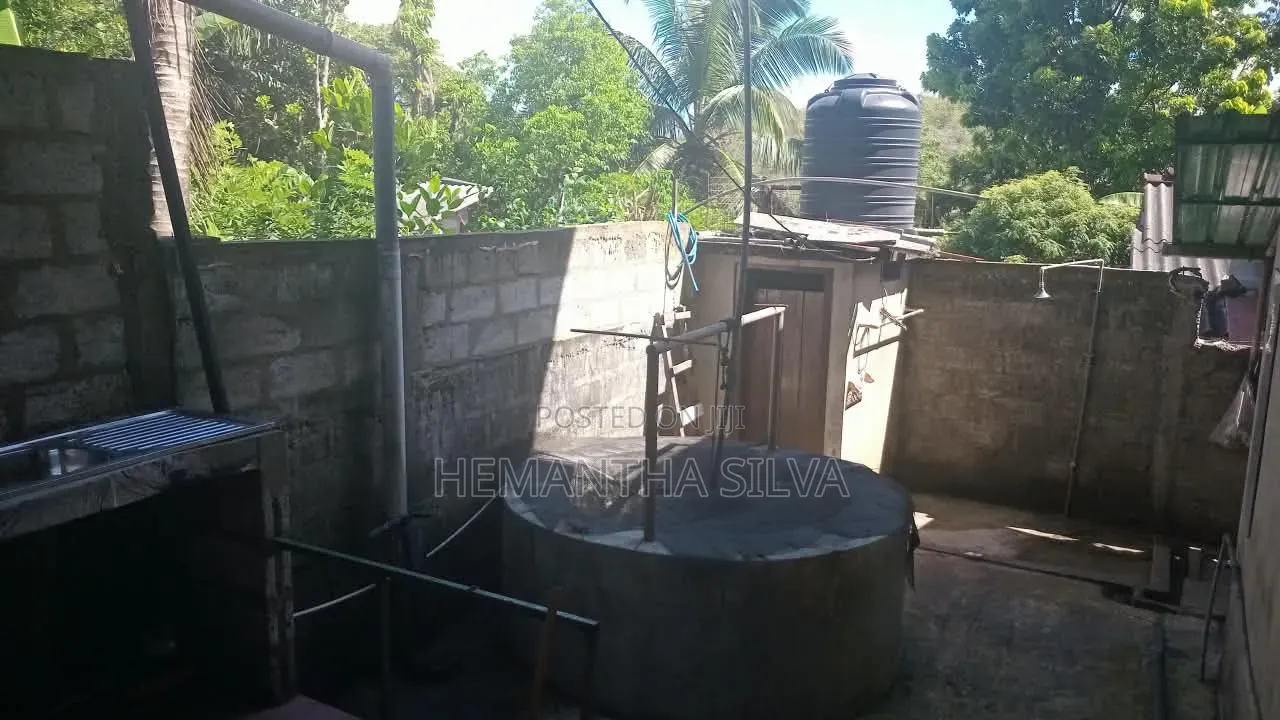 5bdrm House in Beruwala for sale