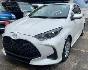 Toyota Yaris X Grade 2024