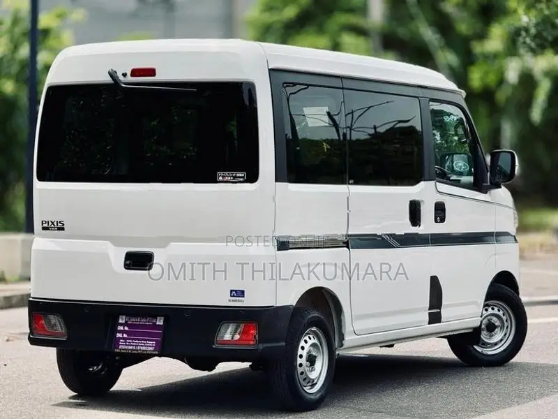 Toyota Pixis Van Japan 2025